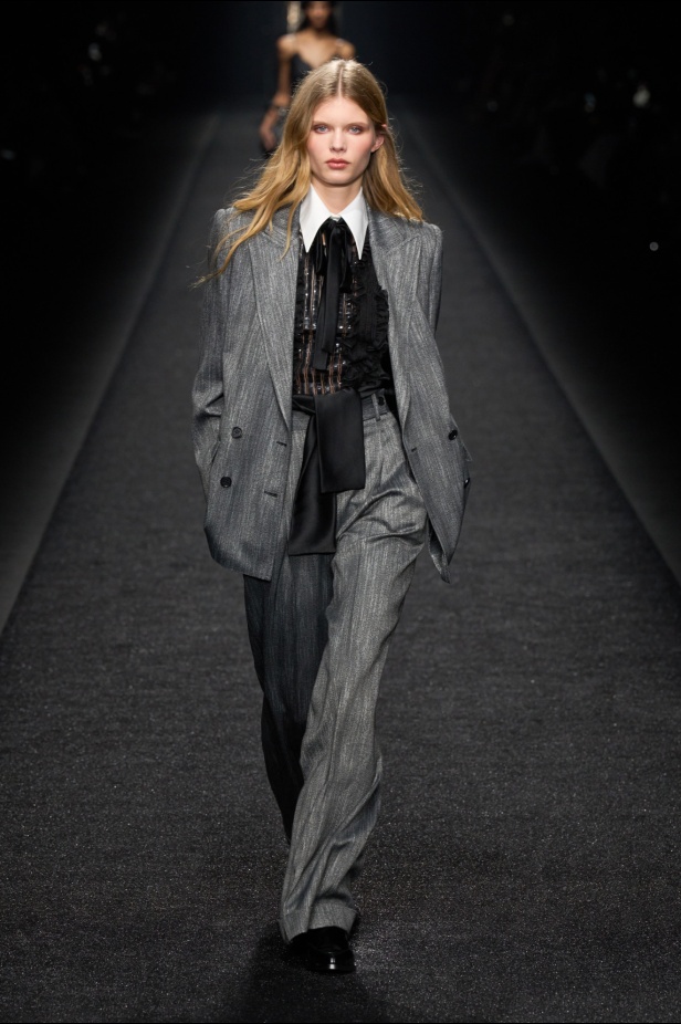 مجموعة Alberta Ferretti لخريف وشتاء 2024