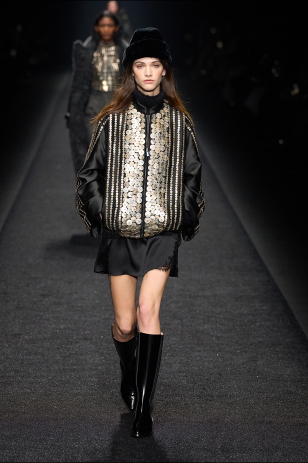 مجموعة Alberta Ferretti لخريف وشتاء 2024