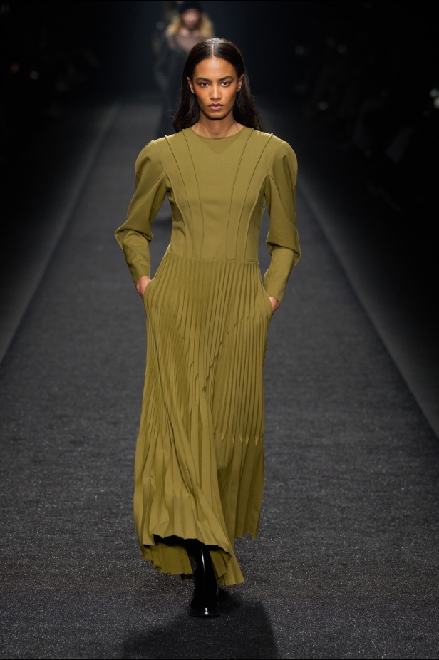مجموعة Alberta Ferretti لخريف وشتاء 2024