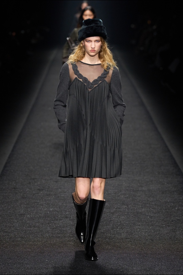 مجموعة Alberta Ferretti لخريف وشتاء 2024