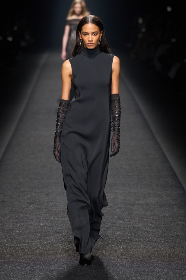 مجموعة Alberta Ferretti لخريف وشتاء 2024