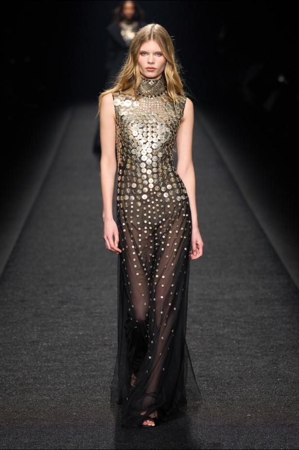 مجموعة Alberta Ferretti لخريف وشتاء 2024