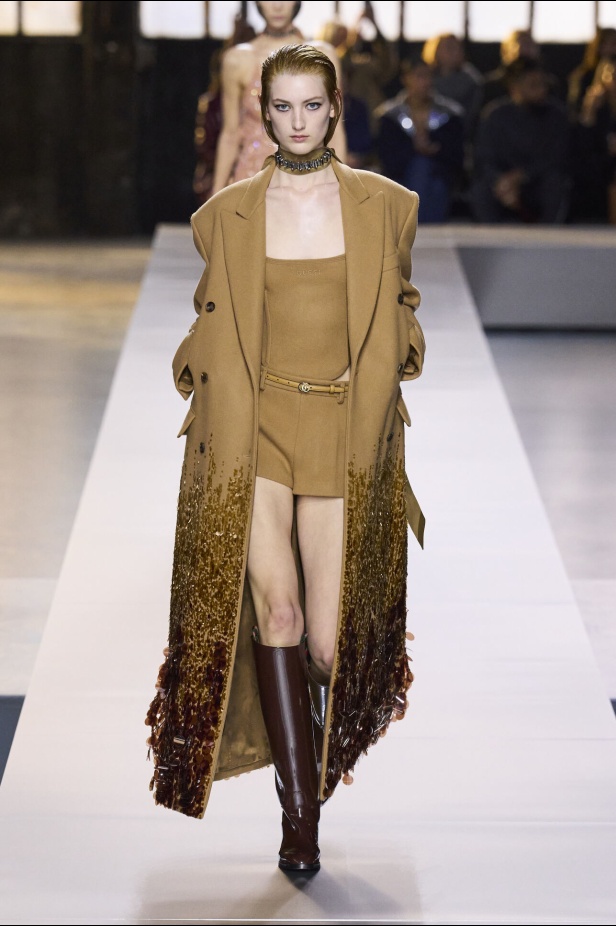 عرض أزياء Gucci لخريف 2024 