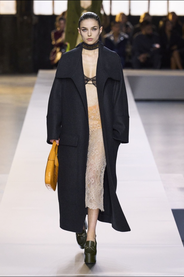 عرض أزياء Gucci لخريف 2024 