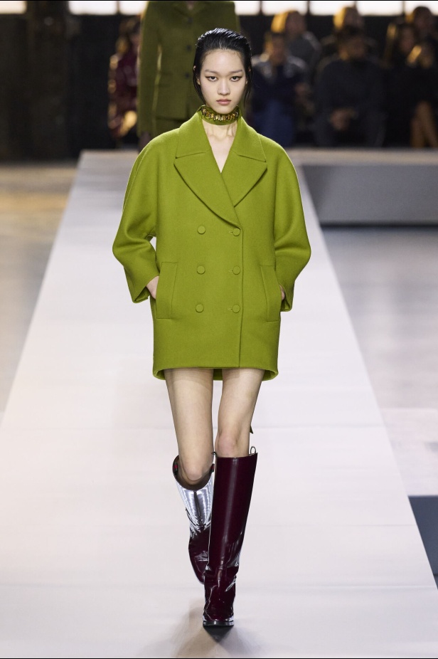 عرض أزياء Gucci لخريف 2024 