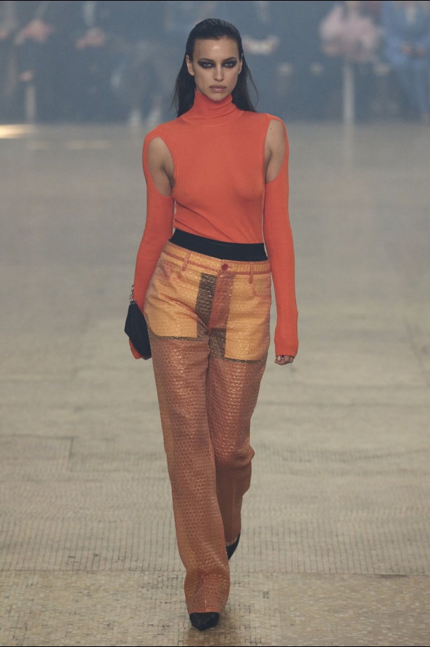 مجموعة Helmut Lang لموسم خريف وشتاء 2024-2025 في نيويورك