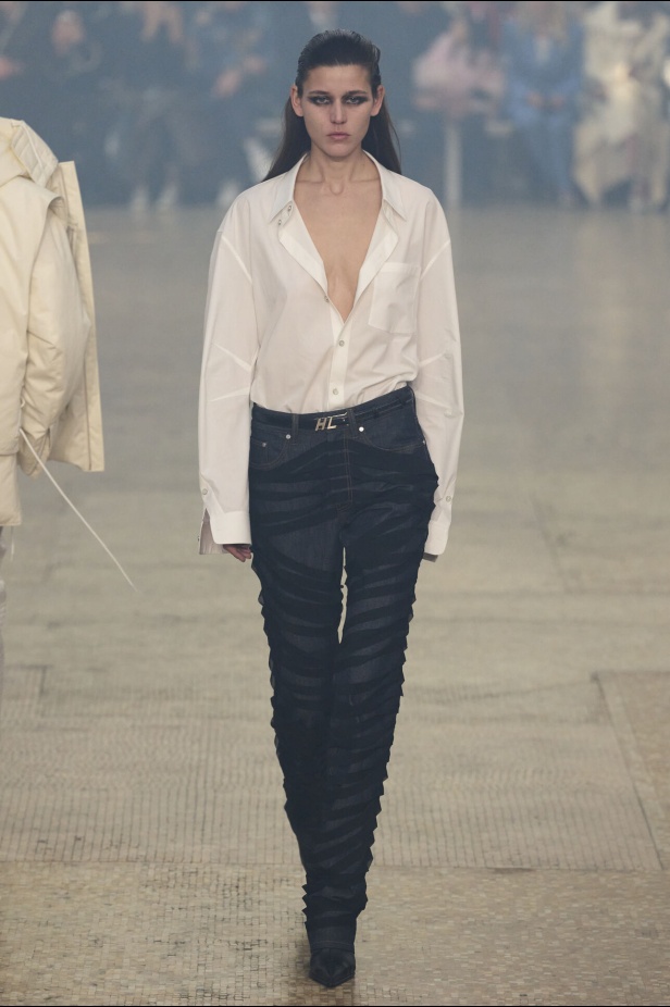 مجموعة Helmut Lang لموسم خريف وشتاء 2024-2025 في نيويورك