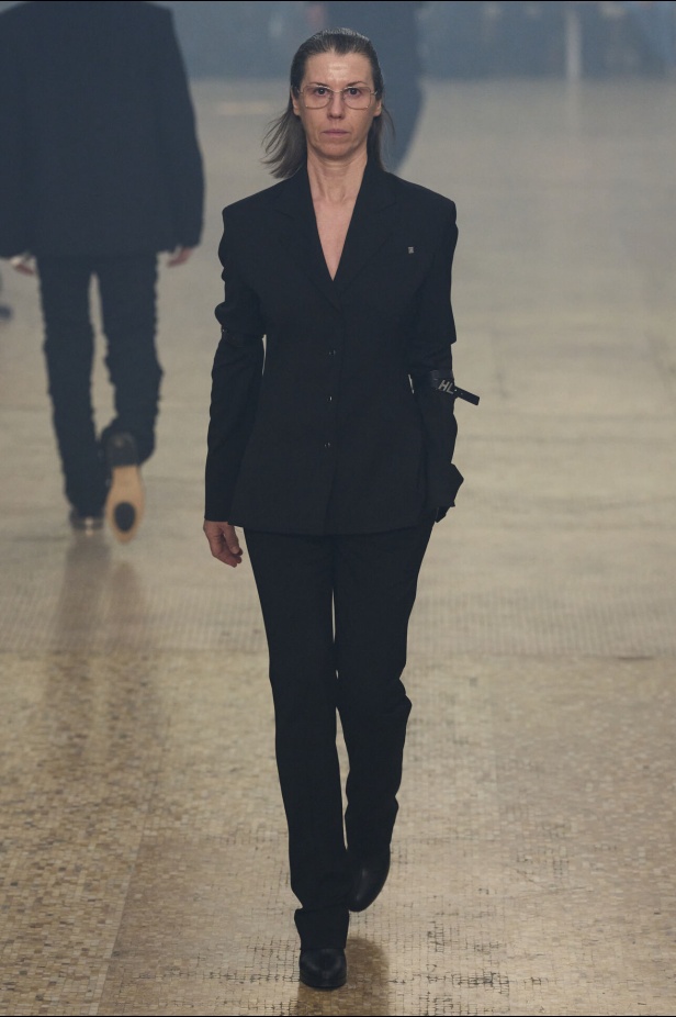 مجموعة Helmut Lang لموسم خريف وشتاء 2024-2025 في نيويورك