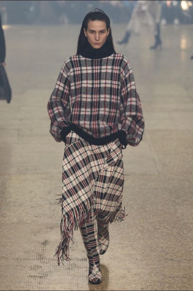 مجموعة Helmut Lang لموسم خريف وشتاء 2024-2025 في نيويورك