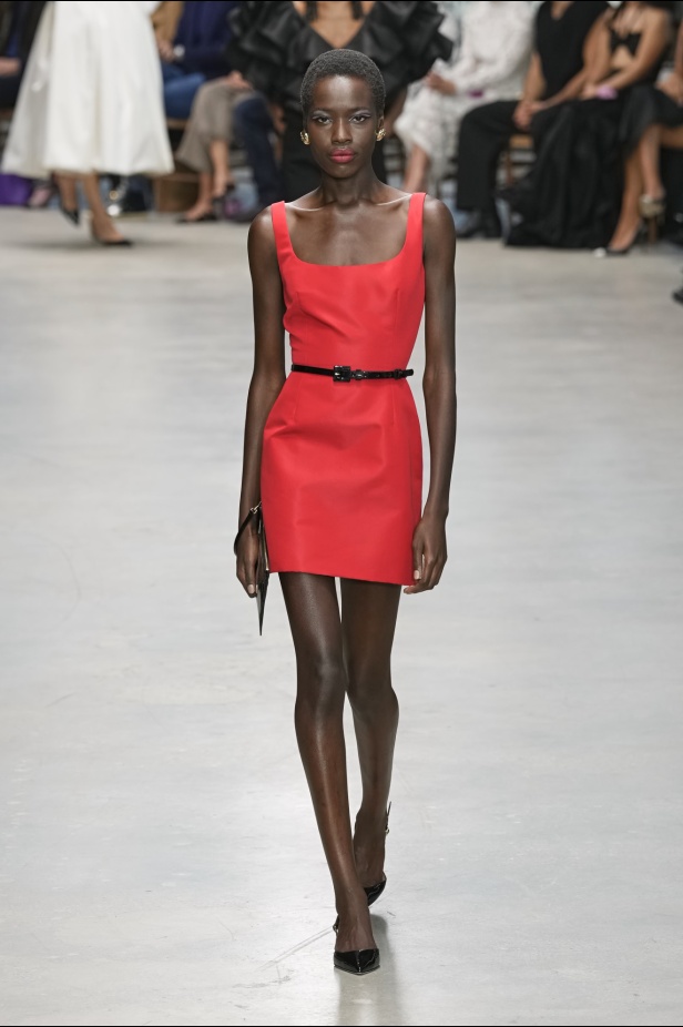 "كارولينا هيريرا" خريف و شتاء 2024 