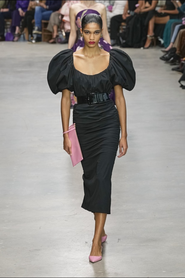 "كارولينا هيريرا" خريف و شتاء 2024 