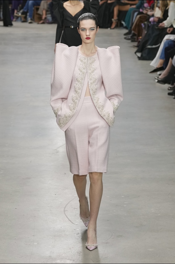 "كارولينا هيريرا" خريف و شتاء 2024 