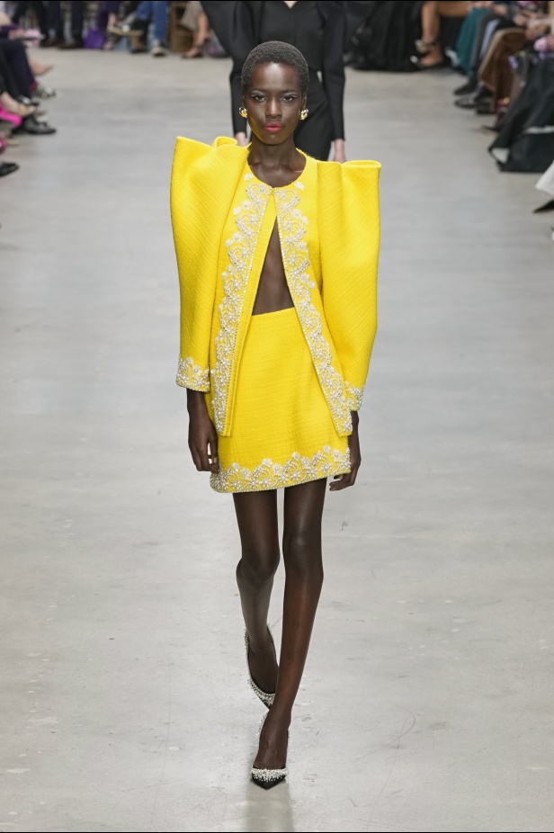 "كارولينا هيريرا" خريف و شتاء 2024 