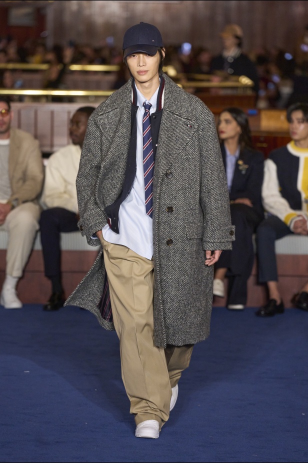 مجموعة Tommy Hilfiger لخريف 2024-2025