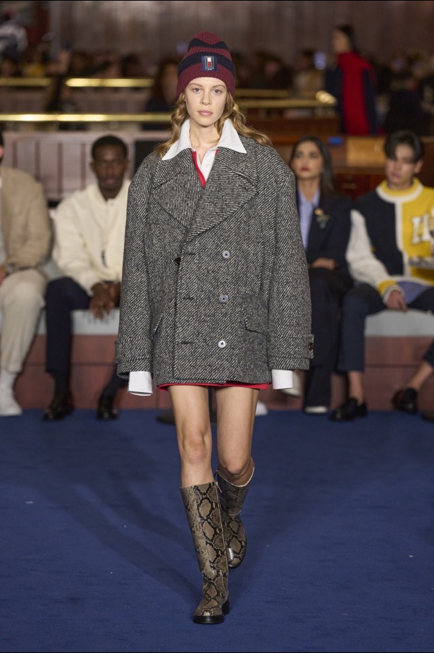 مجموعة Tommy Hilfiger لخريف 2024-2025