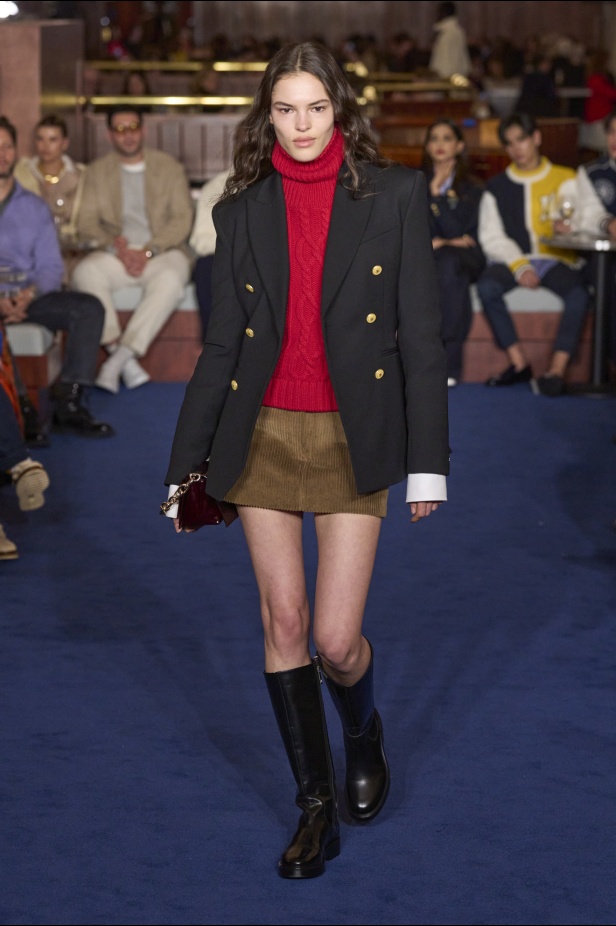 مجموعة Tommy Hilfiger لخريف 2024-2025