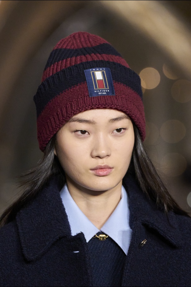 مجموعة Tommy Hilfiger لخريف 2024... عندما تجتمع الرفاهية الهادئة مع أسلوب Collegiate Preppy