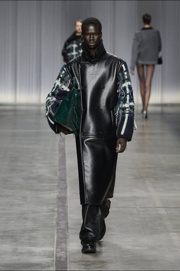 Iceberg خريف و شتاء 2024