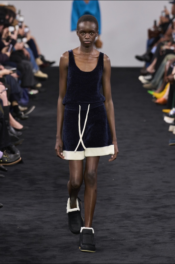 مجموعة Jw Anderson لخريف وشتاء 2024