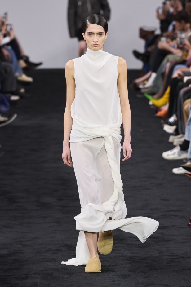 مجموعة Jw Anderson لخريف وشتاء 2024