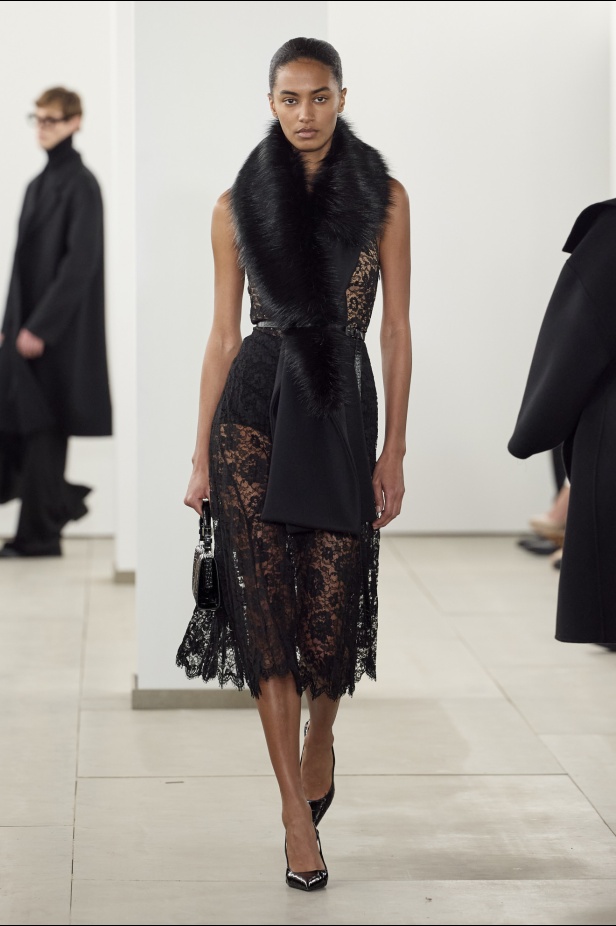 مجموعة Michael Kors لخريف وشتاء 2024-2025