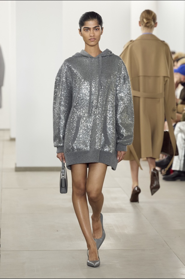 مجموعة Michael Kors لخريف وشتاء 2024-2025