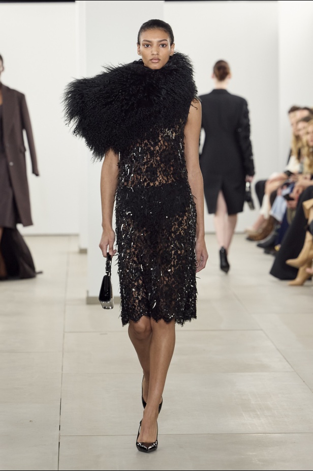 مجموعة Michael Kors لخريف وشتاء 2024-2025