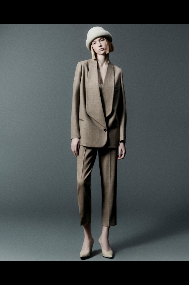 مجموعة Loro Piana لخريف وشتاء 2024-2025 