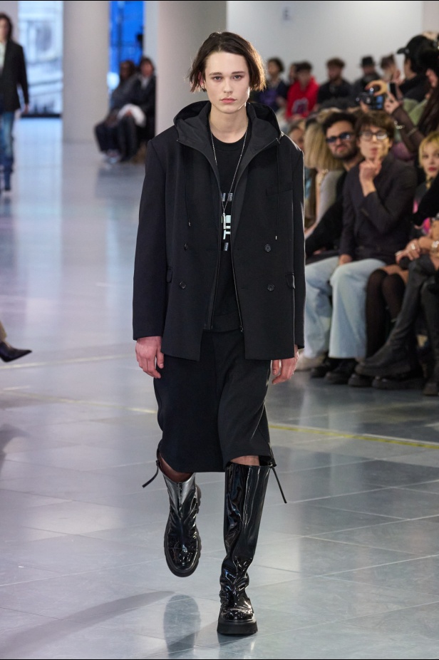 مجموعة Mark Fast لخريف وشتاء 2024