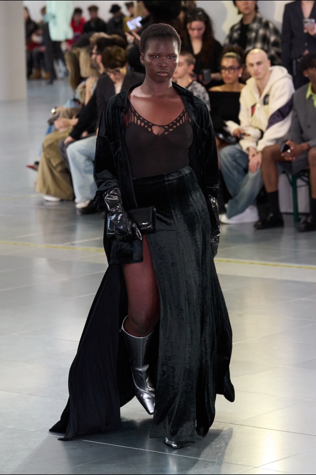 مجموعة Mark Fast لخريف وشتاء 2024