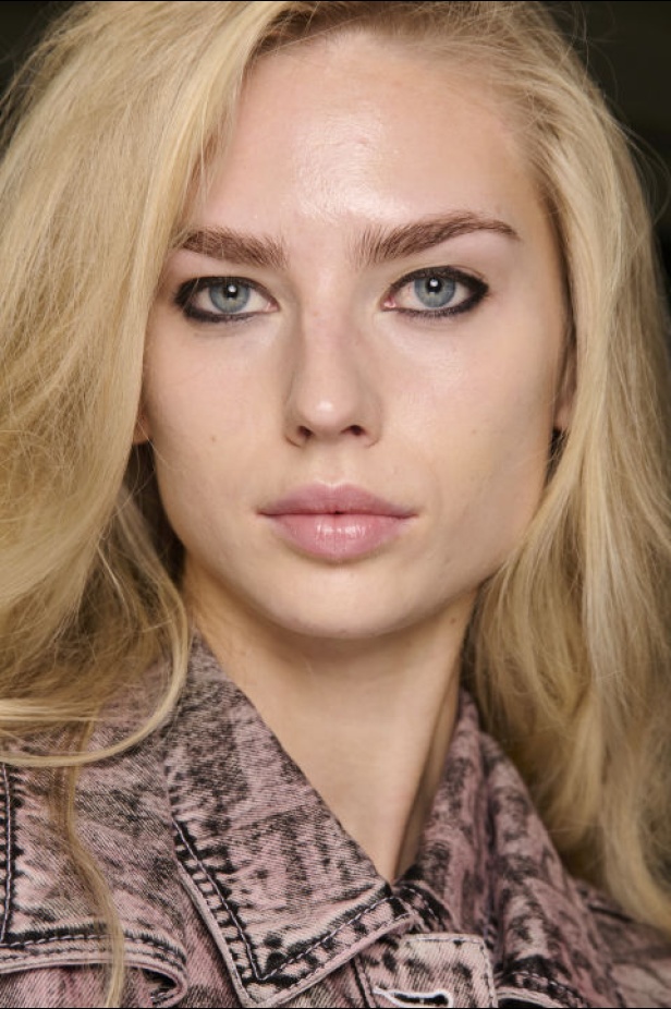 مجموعة Mark Fast لخريف وشتاء 2024