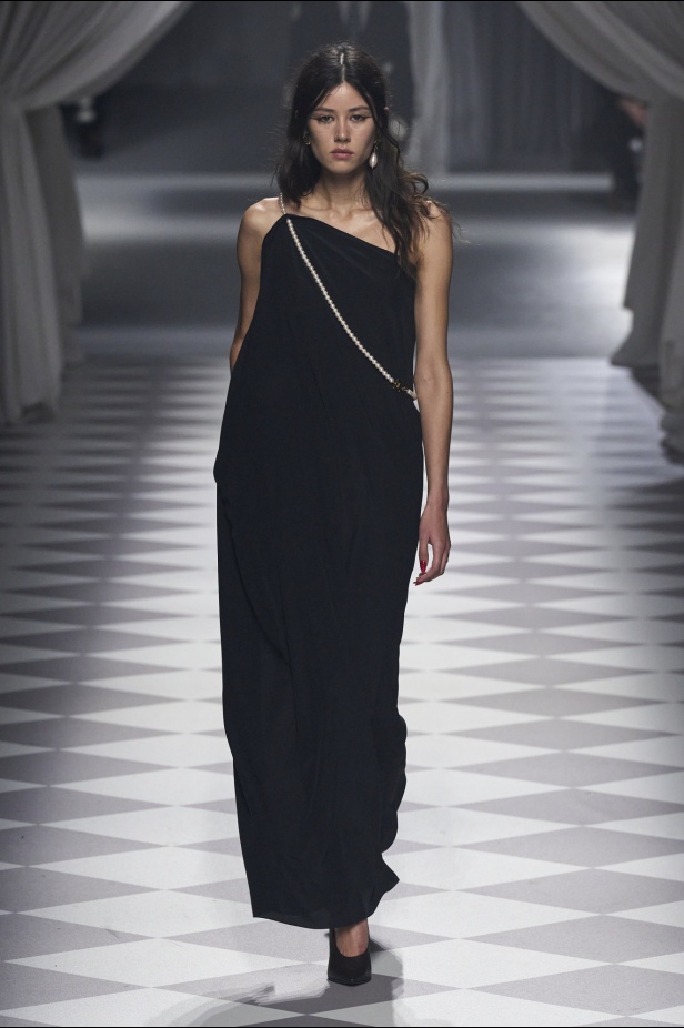 "موسكينو" خريف و شتاء 2024