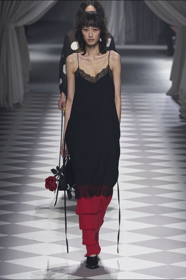 "موسكينو" خريف و شتاء 2024