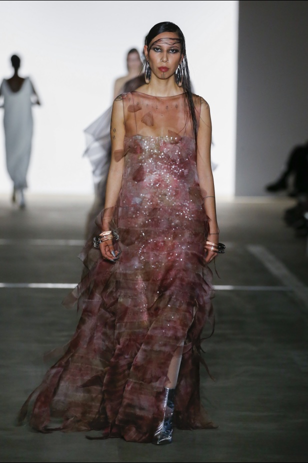 مجموعة Prabal Gurung لخريف وشتاء 2024