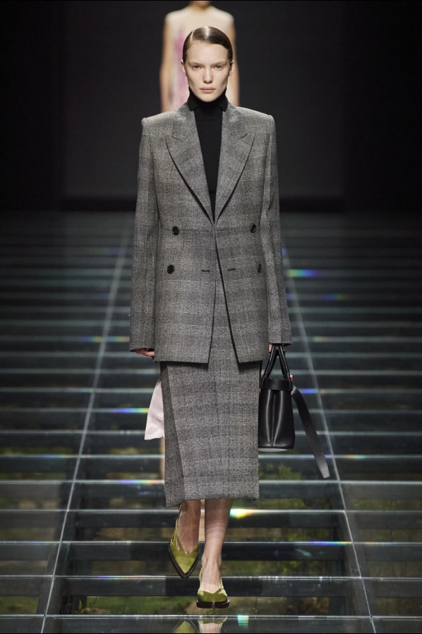 مجموعة Prada لخريف وشتاء 2024