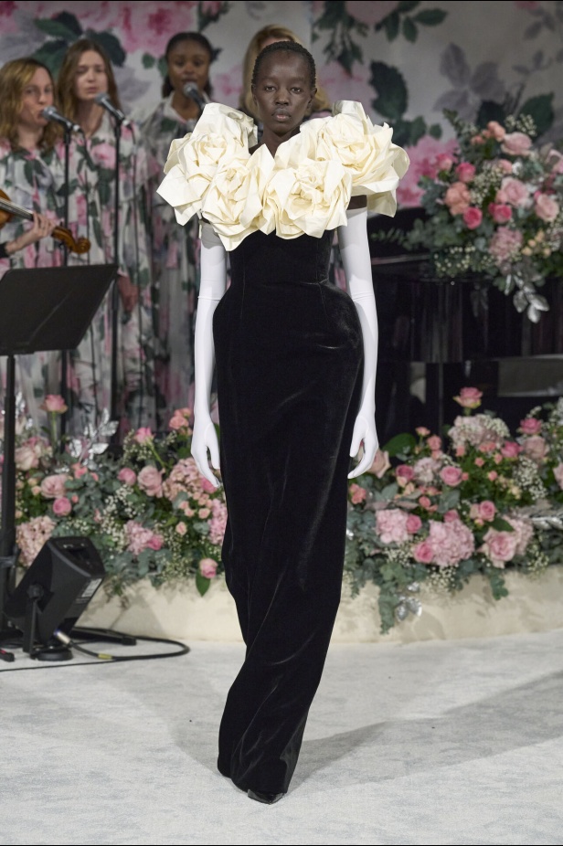 مجموعة Richard Quinn لخريف وشتاء 2024 في لندن 