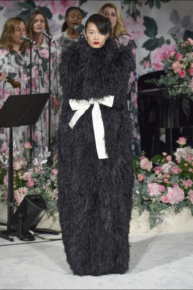 مجموعة Richard Quinn لخريف وشتاء 2024 في لندن 