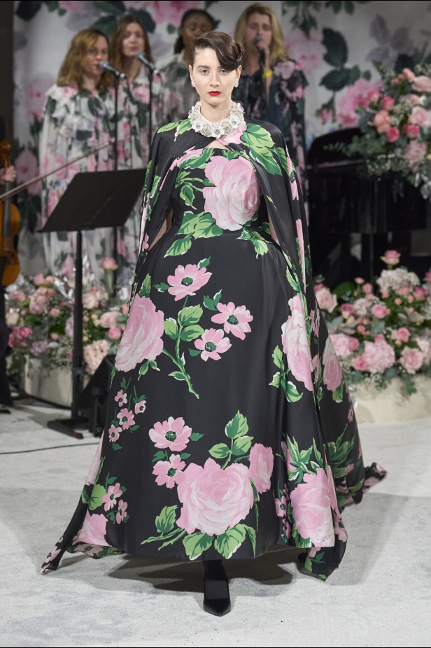 مجموعة Richard Quinn لخريف وشتاء 2024 في لندن 