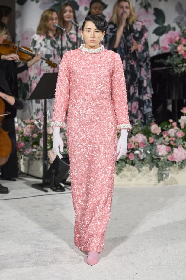 مجموعة Richard Quinn لخريف وشتاء 2024 في لندن 