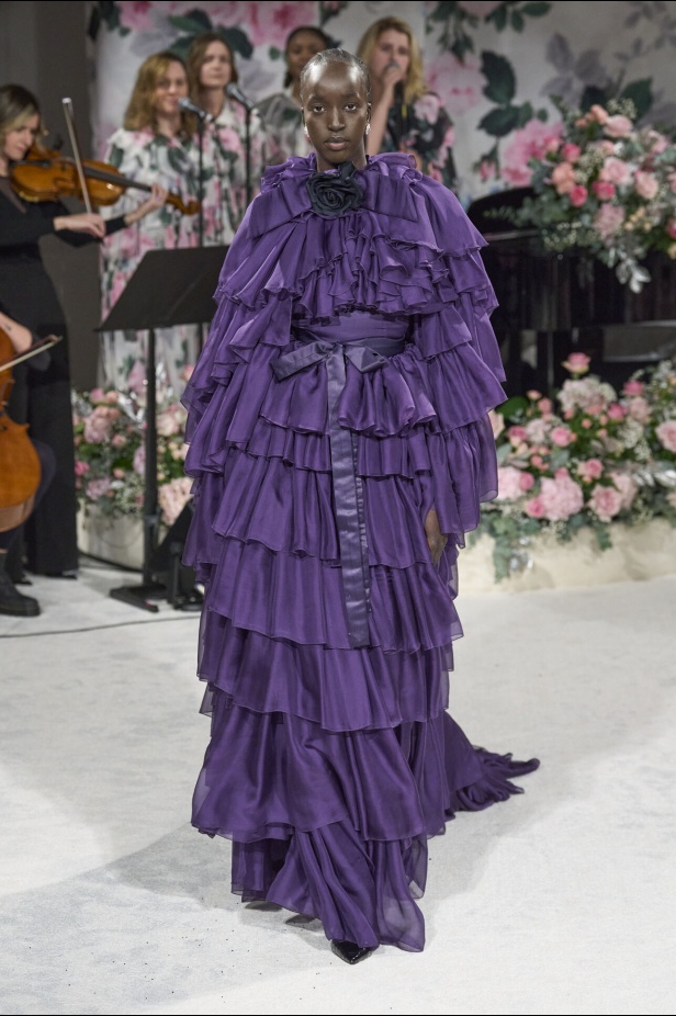 مجموعة Richard Quinn لخريف وشتاء 2024 في لندن 