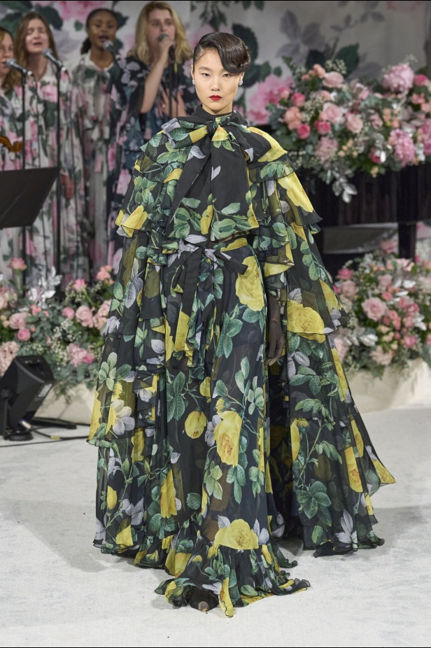 مجموعة Richard Quinn لخريف وشتاء 2024 في لندن 