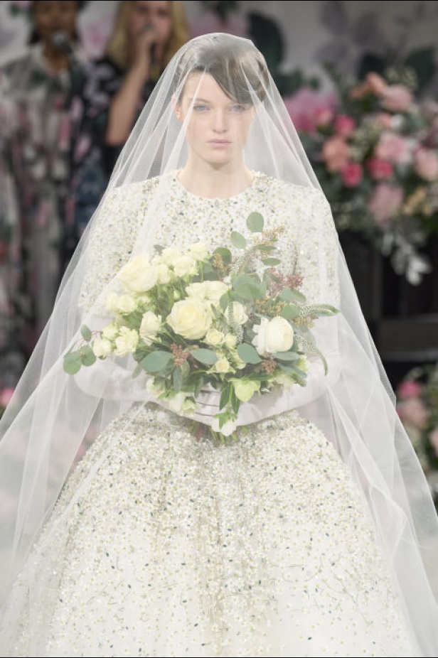 مجموعة Richard Quinn لخريف وشتاء 2024 في لندن