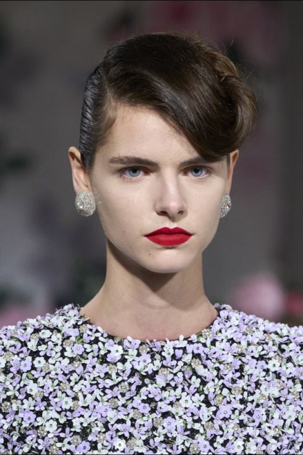 مجموعة Richard Quinn لخريف وشتاء 2024 في لندن