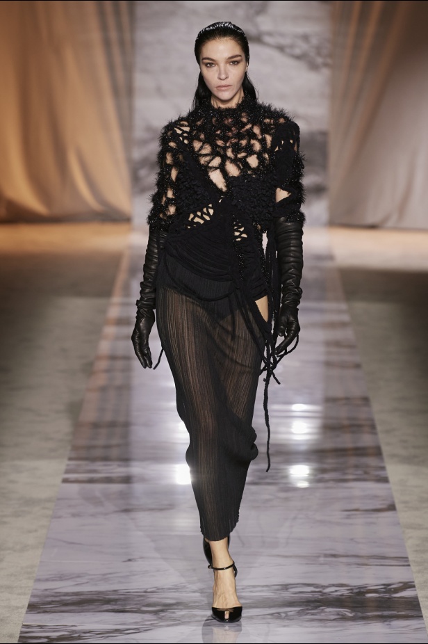 "روبرتو كفالي" خريف و شتاء 2024