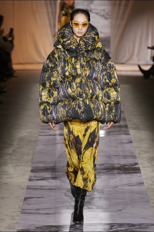 "روبرتو كفالي" خريف و شتاء 2024