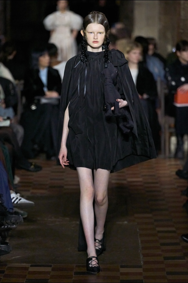 "سيمون روشا" خريف و شتاء 2024