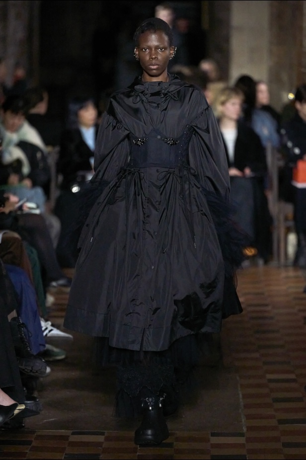 "سيمون روشا" خريف و شتاء 2024