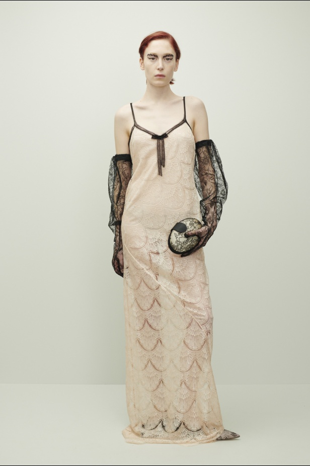 مجموعة Rochas لخريف وشتاء 2024