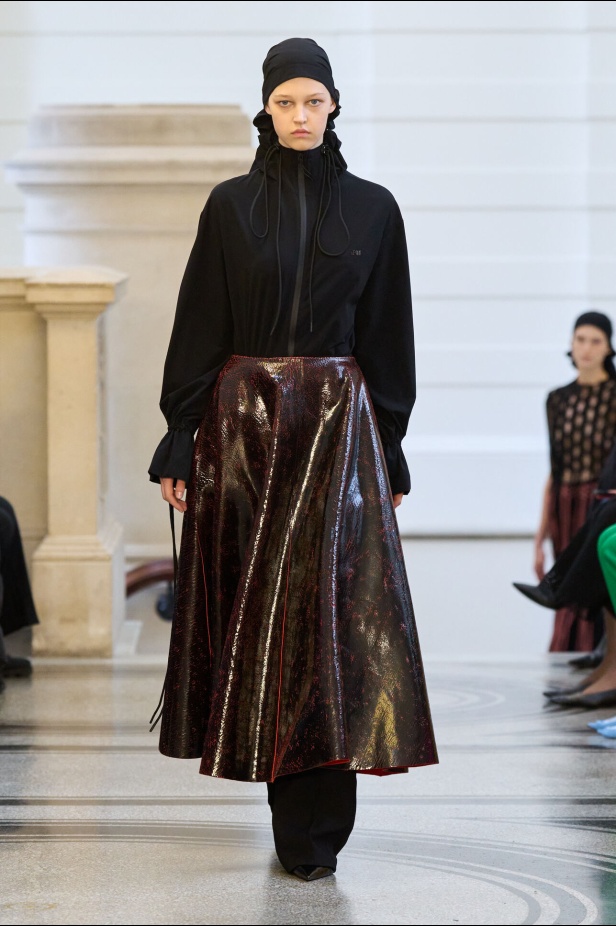 مجموعة Roksanda لخريف وشتاء 2024