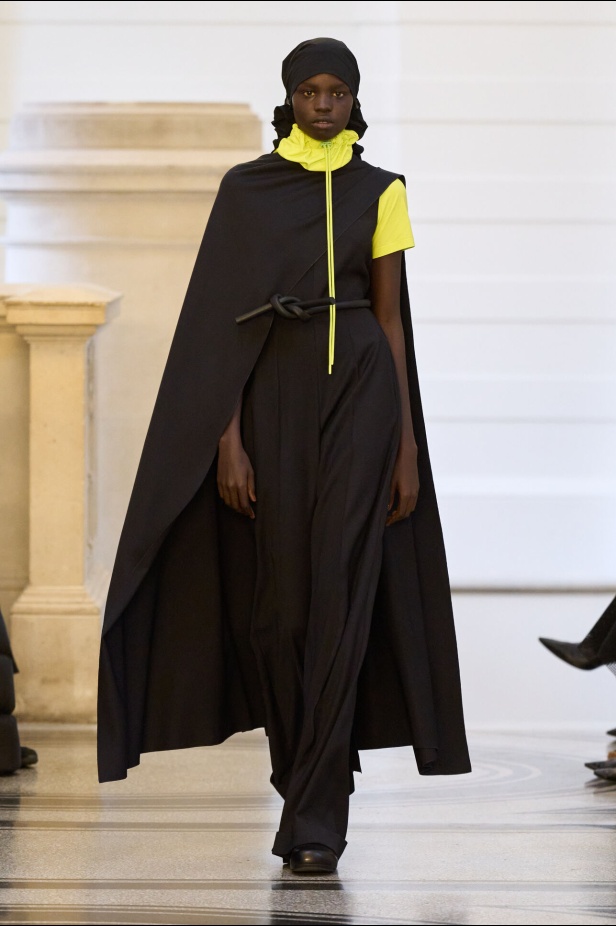 مجموعة Roksanda لخريف وشتاء 2024